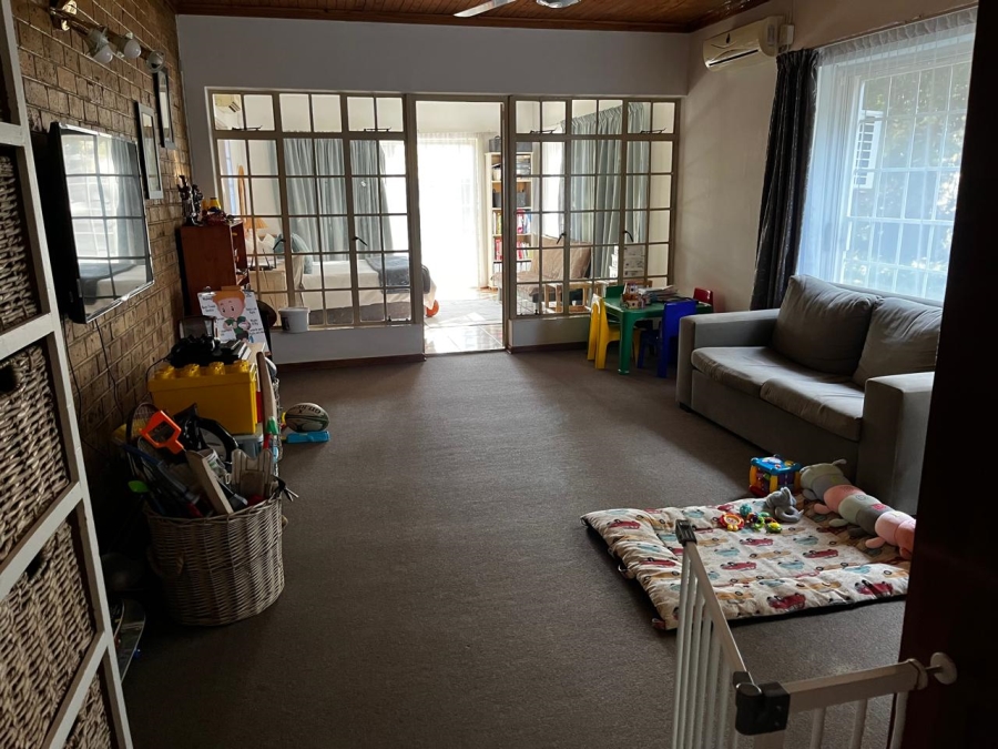 4 Bedroom Property for Sale in Bloemhof North West
